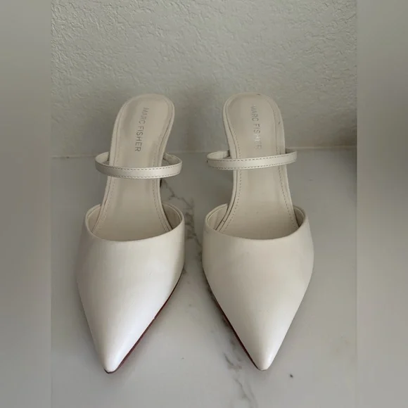 Marc Fisher Mule Heels - Picture 1 of 2